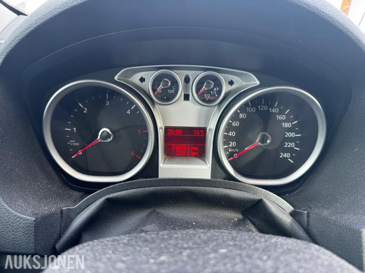 2009 Ford Kuga 2.0 Diesel 136hk AWD, Delebil/ Reparasjonsobjekt