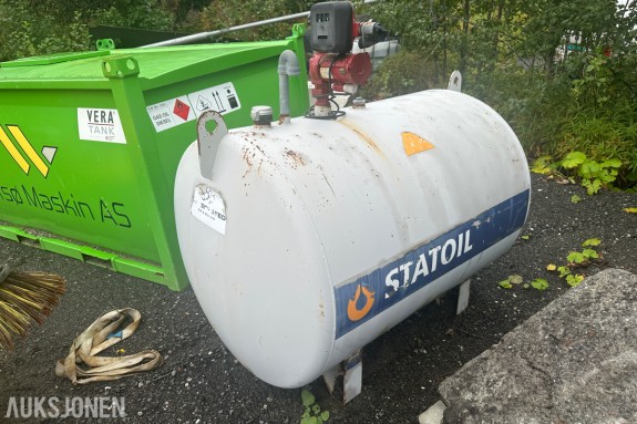 Dieseltank med pumpe og telleverk