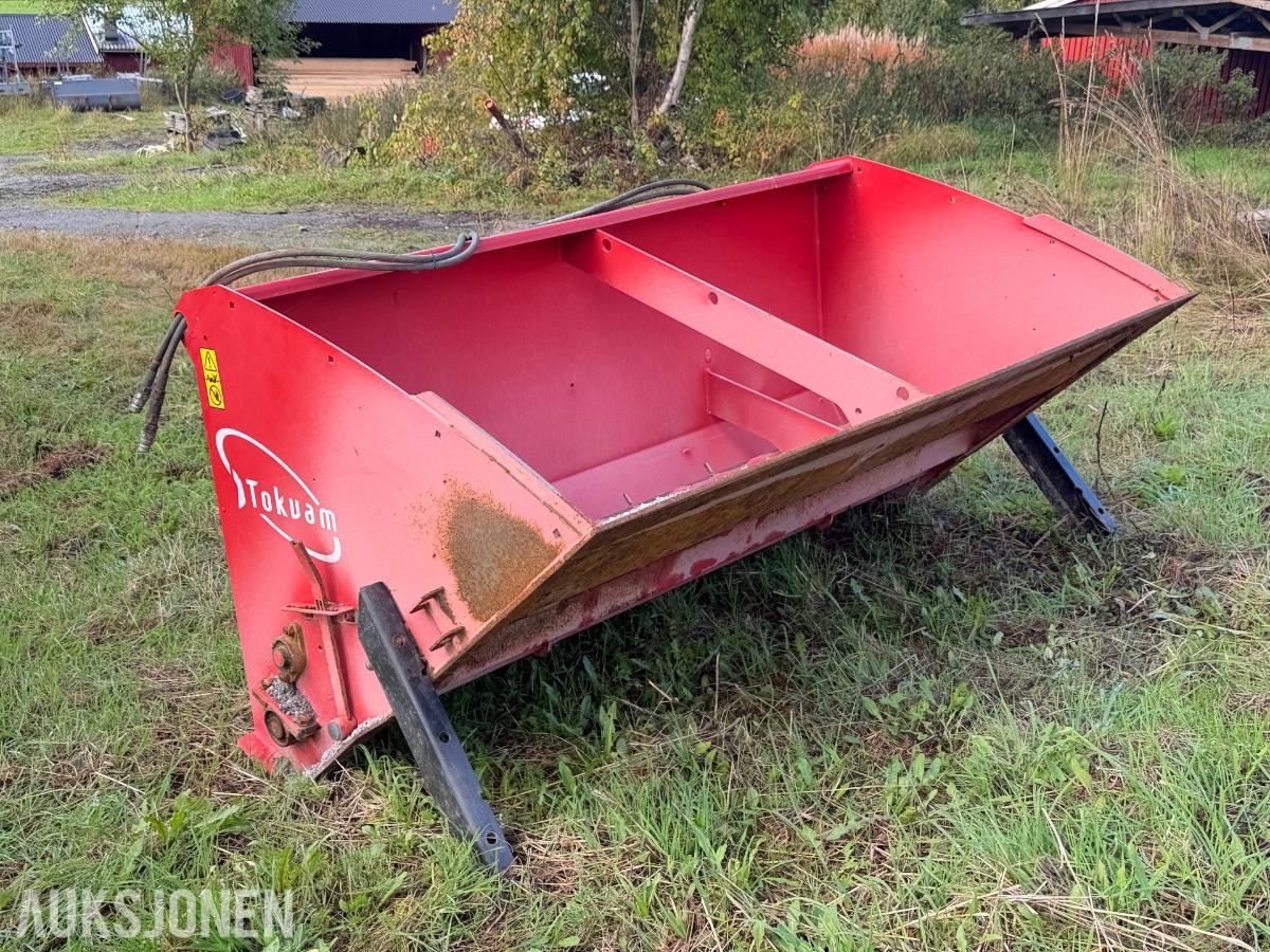 Tokvam SMA1100 strøkasse - 1100L