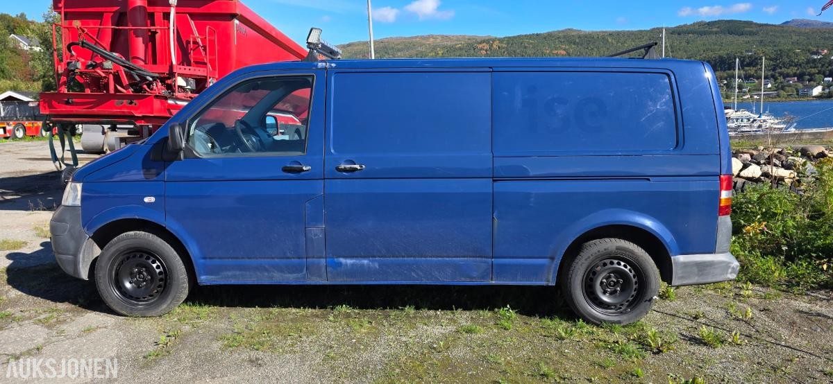 2009 Volkswagen Transporter, TRANSPORTER 2.5-131 D 4MOTION, 221121km
