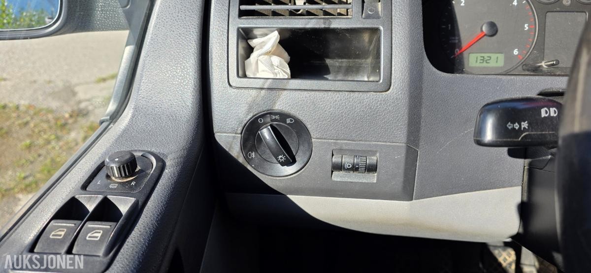 2009 Volkswagen Transporter, TRANSPORTER 2.5-131 D 4MOTION, 221121km