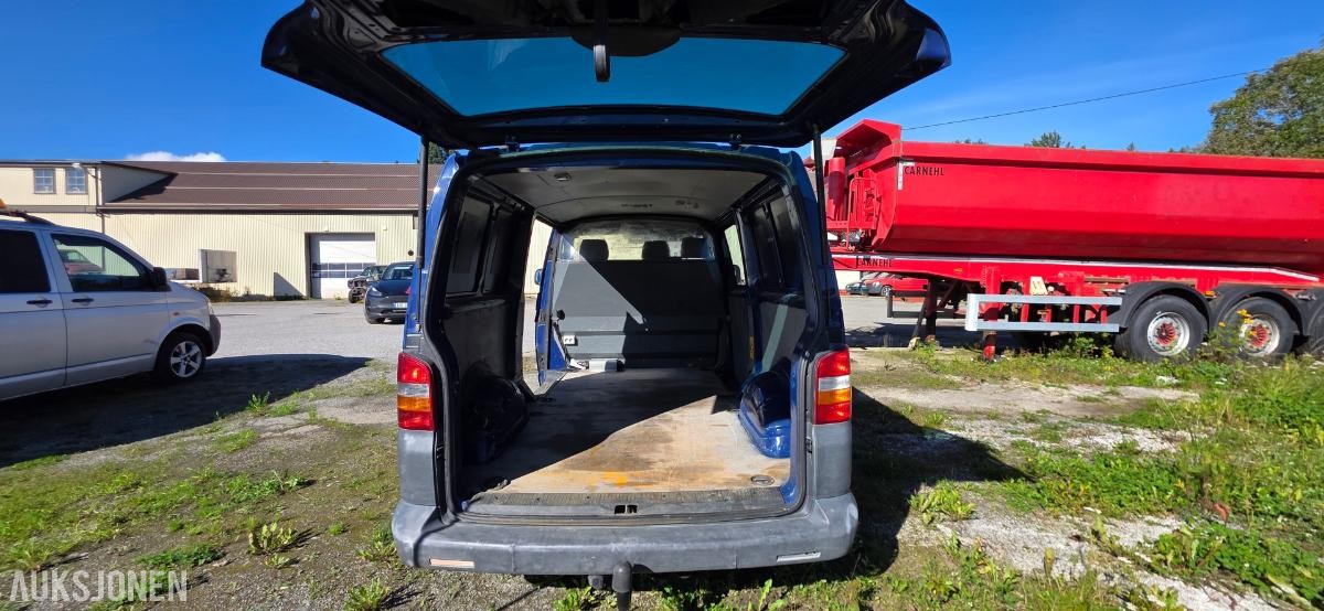 2009 Volkswagen Transporter, TRANSPORTER 2.5-131 D 4MOTION, 221121km