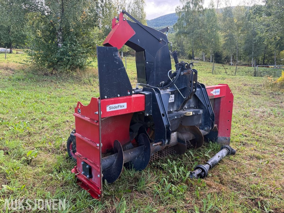 Igland SP 2580-SE snøfreser med slideflex og PTO aksel