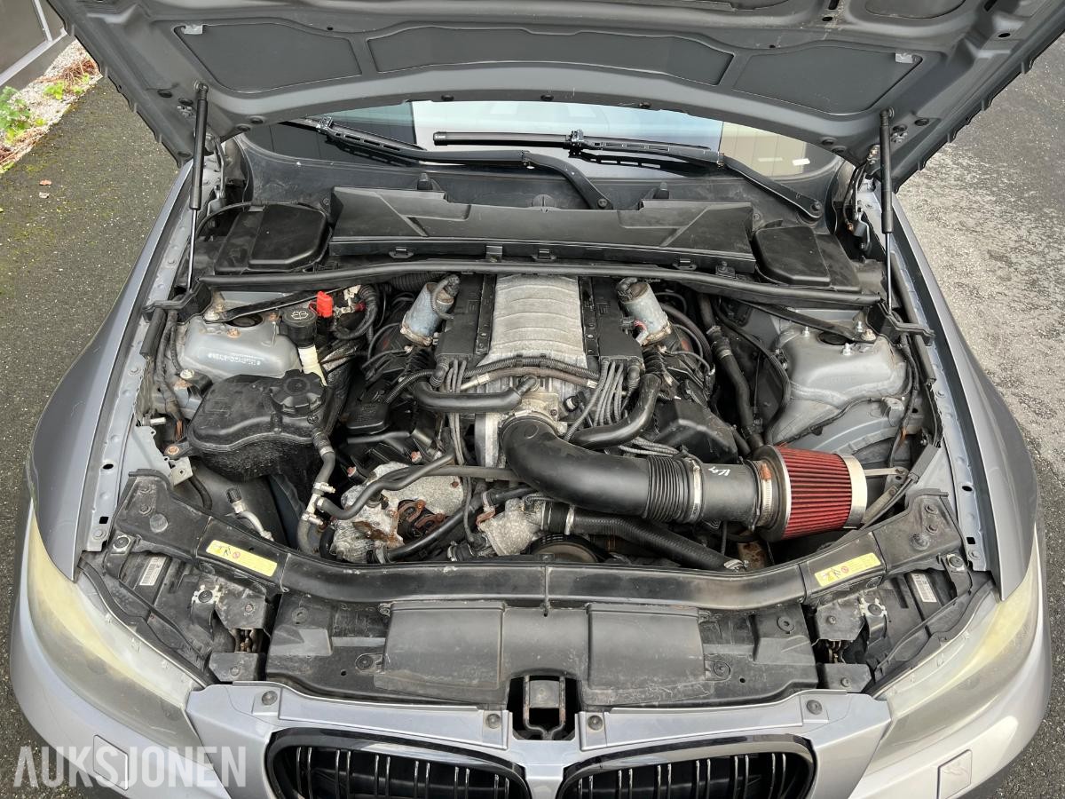 2008 BMW 3-SERIE E91 V8 MANUELL REPOBJEKT