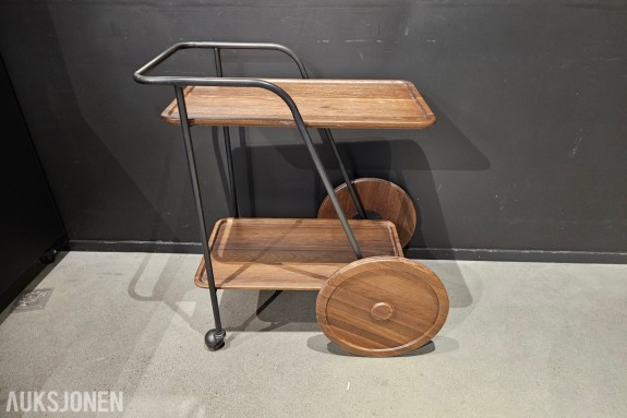 Distrikt Trolley, solid smoked oak, steel - Serveringsvogn i tre og stål