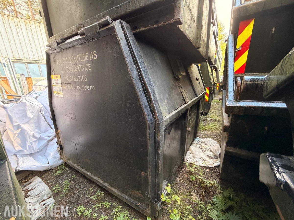 2 stk. 10 fots lukkede containere