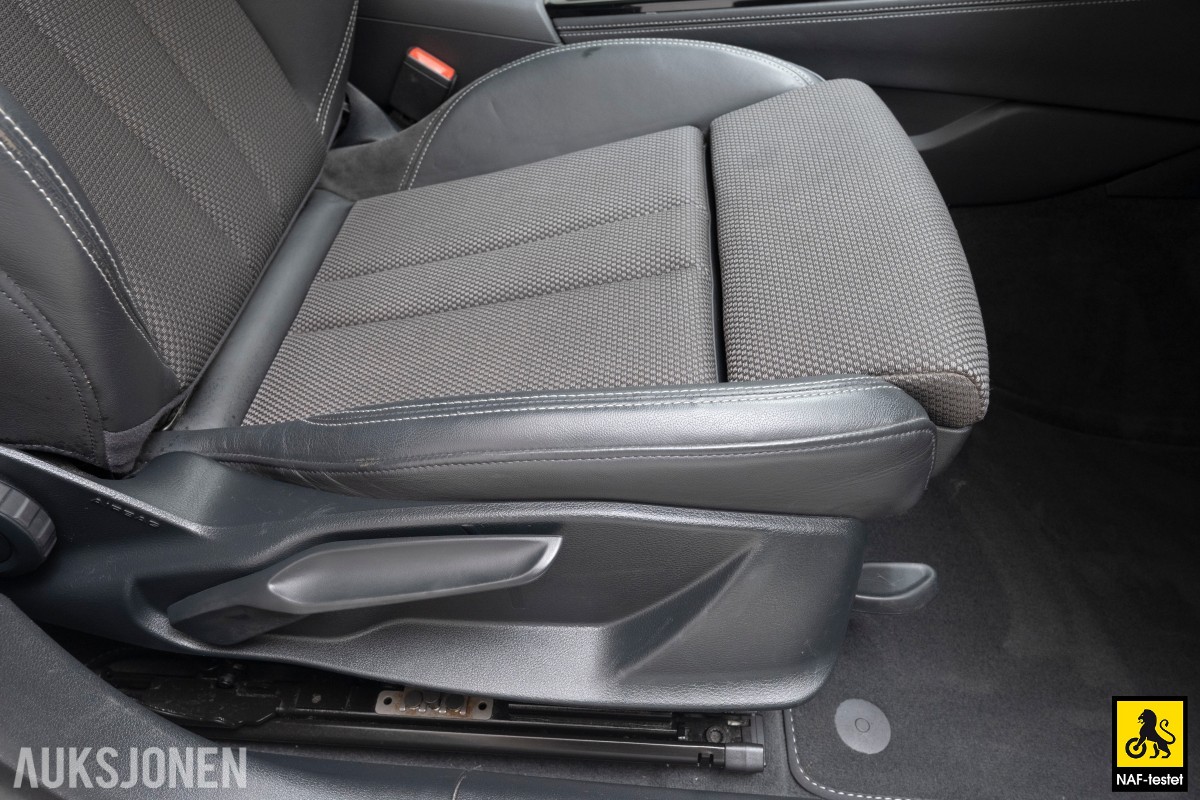 2017 Audi A4 150HK AUT S LINE HENGERFESTE SOLTAK VARMER