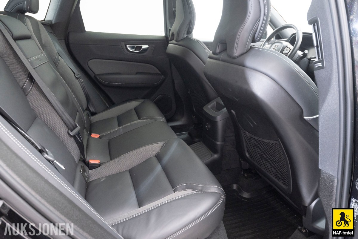 2021 Volvo XC 60 T6 340 HK AWD R-DESIGN ACC HENGERFESTE HARMAN/KARDON NAVI SKINN PANORAMA
