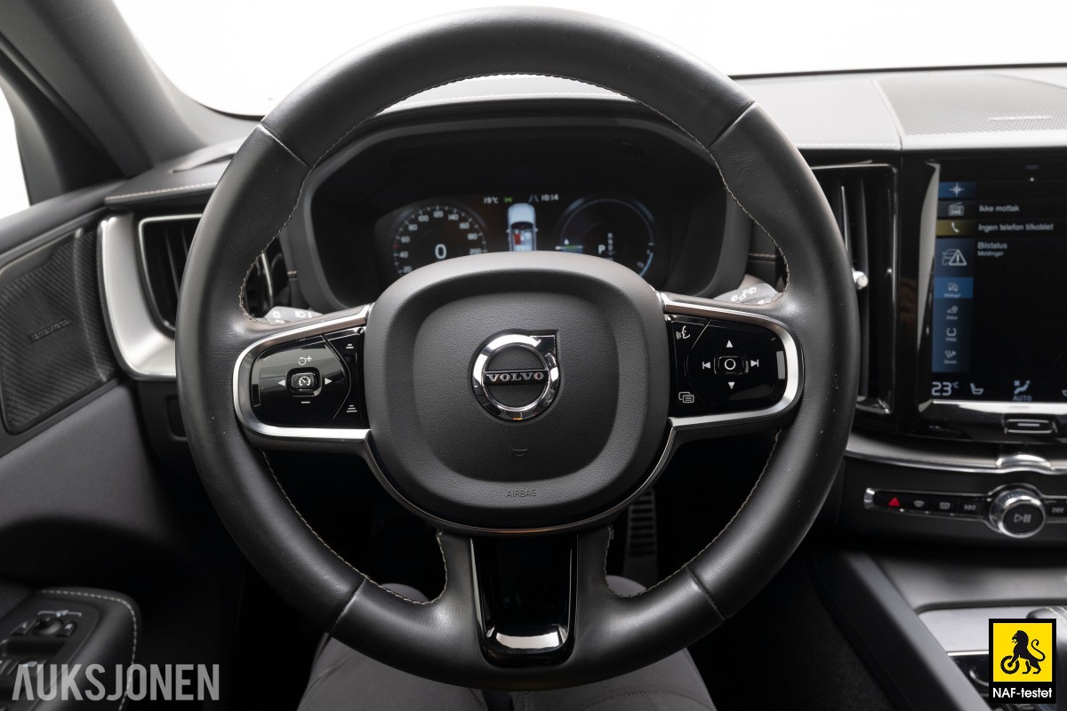 2021 Volvo XC 60 T6 340 HK AWD R-DESIGN ACC HENGERFESTE HARMAN/KARDON NAVI SKINN PANORAMA
