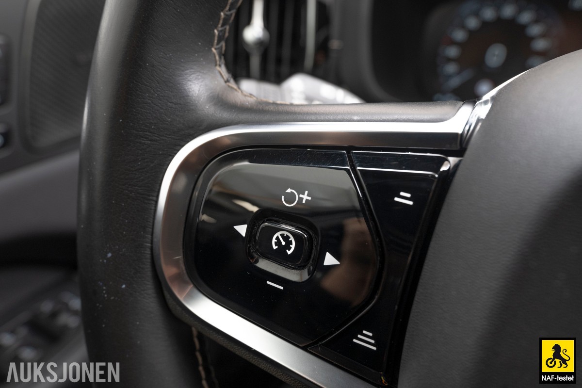 2021 Volvo XC 60 T6 340 HK AWD R-DESIGN ACC HENGERFESTE HARMAN/KARDON NAVI SKINN PANORAMA