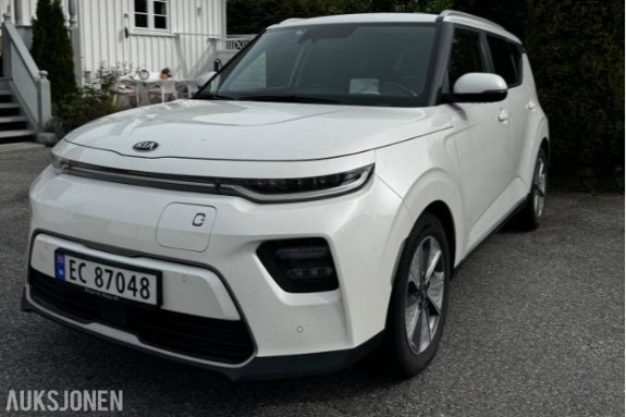 2021 Kia e-Soul 64 kWt HUD KEYLESS S+V DEKK CARPLAY  lav km 86000km