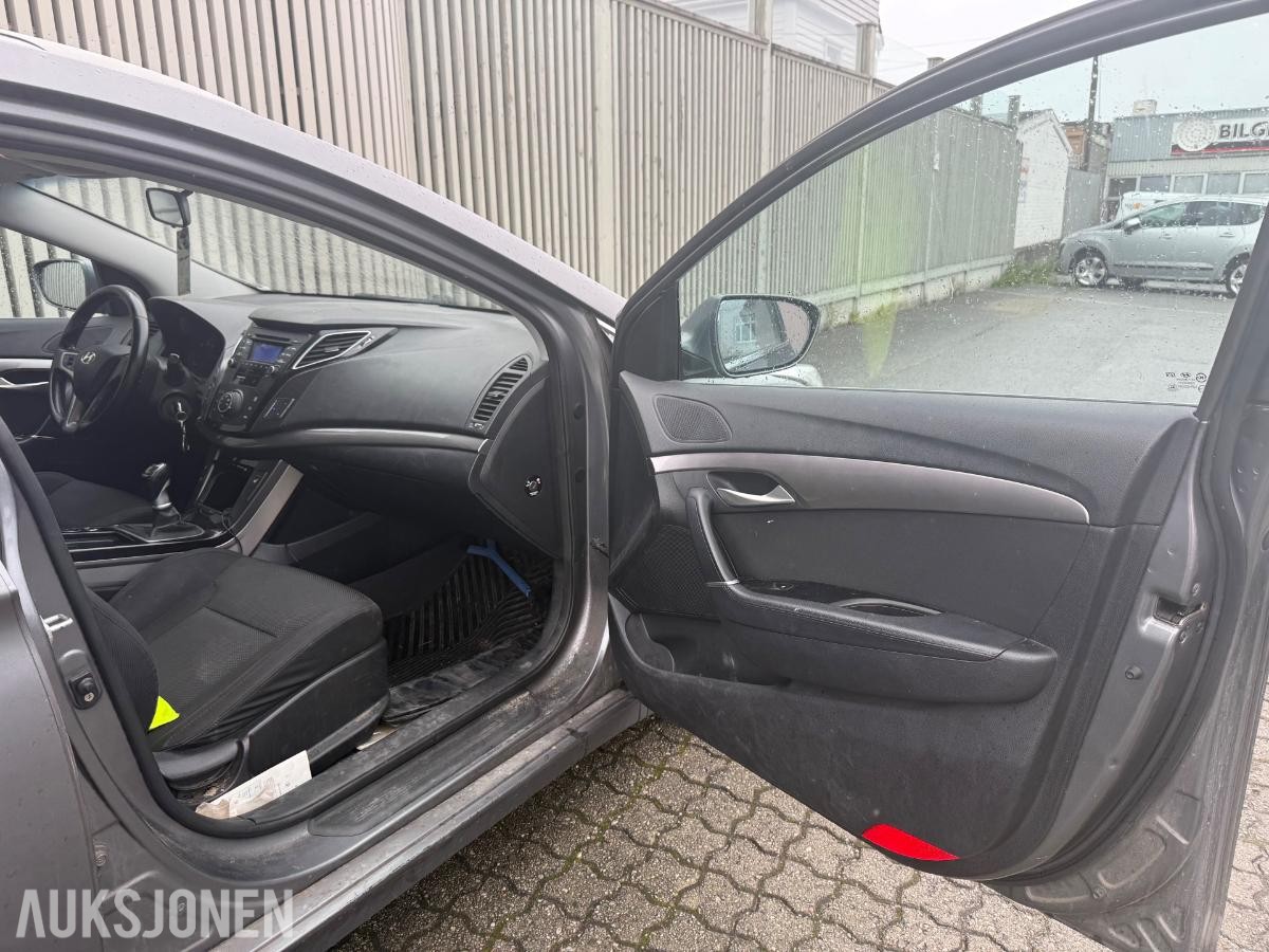 2012 Hyundai i40 1.7 116hk  manuell 