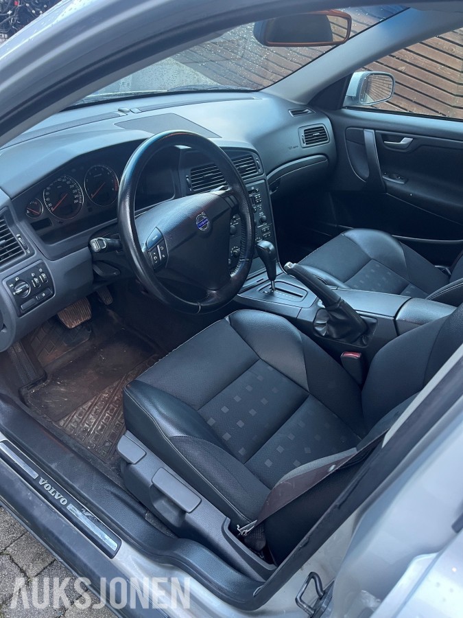 2004 Volvo S60 2.0 Turbo, 162000km, Automat, EU OK til 05.2028