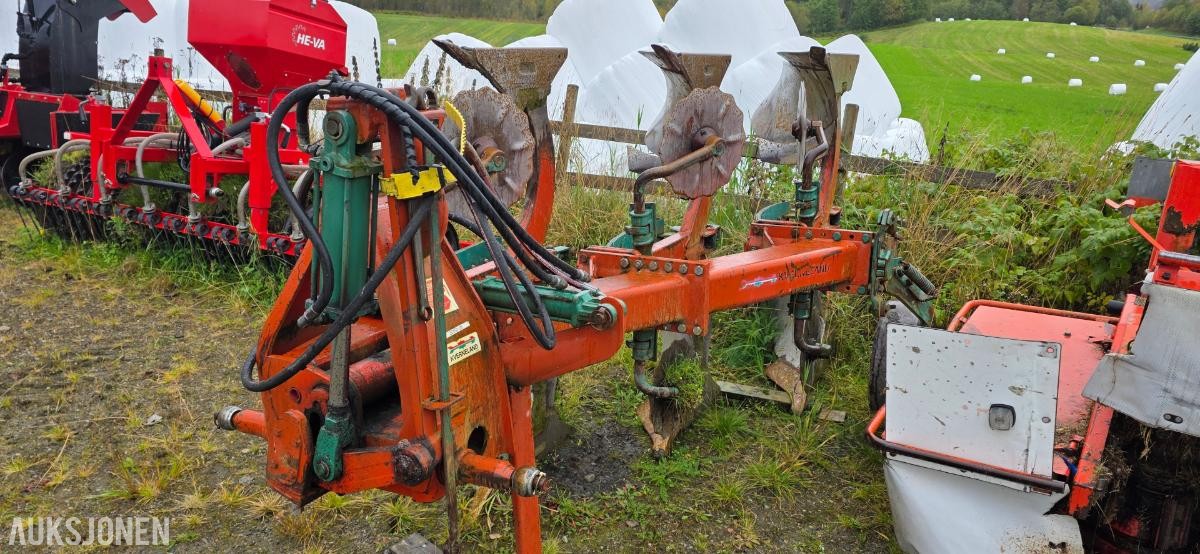 1 Kvernland 3 skjærs vendeplog