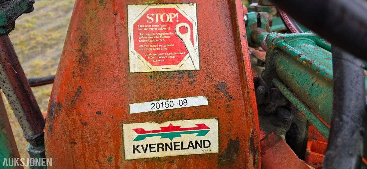 1 Kvernland 3 skjærs vendeplog
