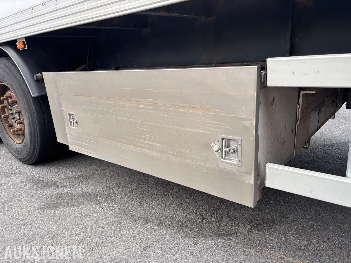 2008 Ekeri L3 skapsemitrailer, full sideåpning