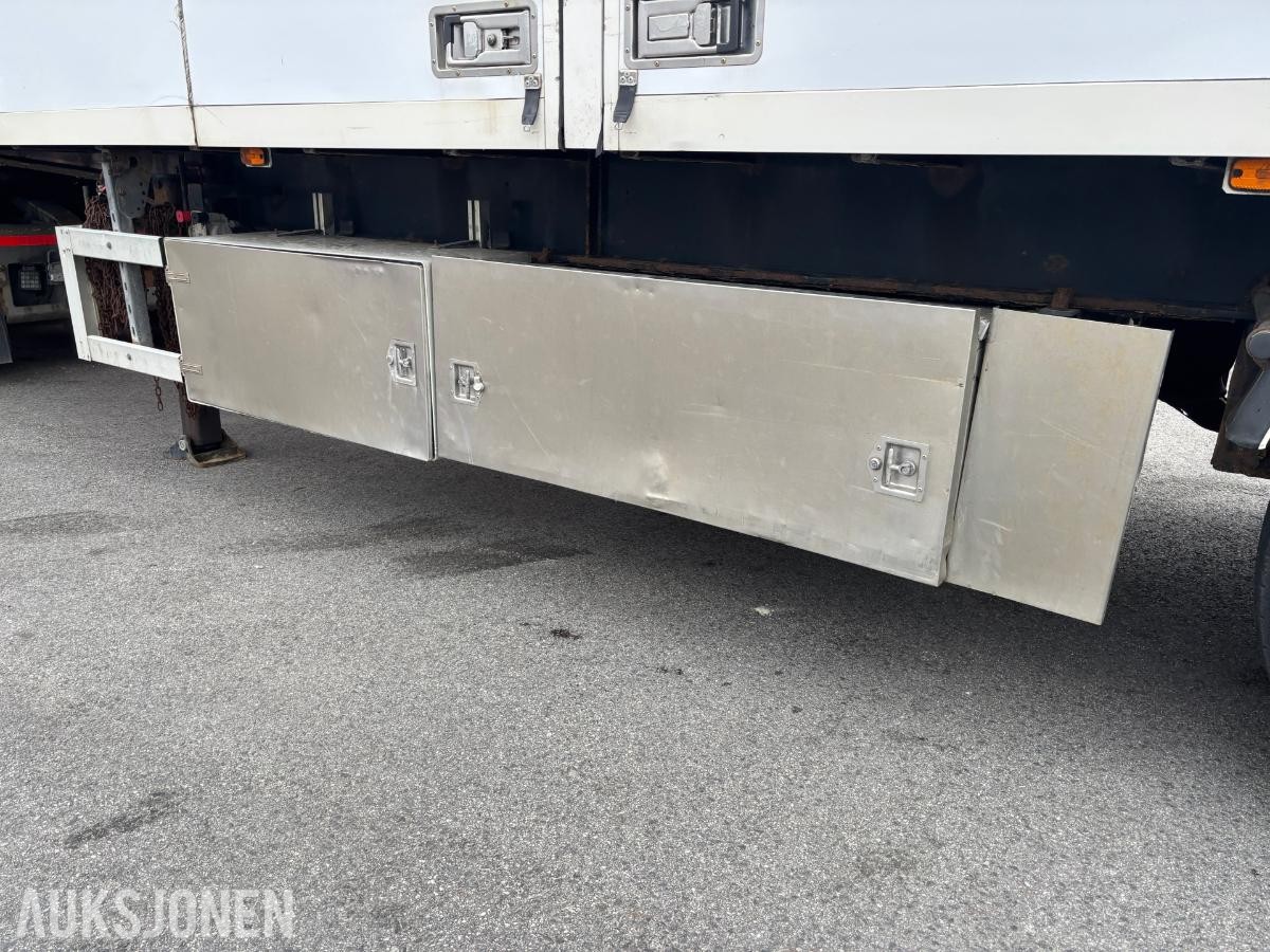 2008 Ekeri L3 skapsemitrailer, full sideåpning