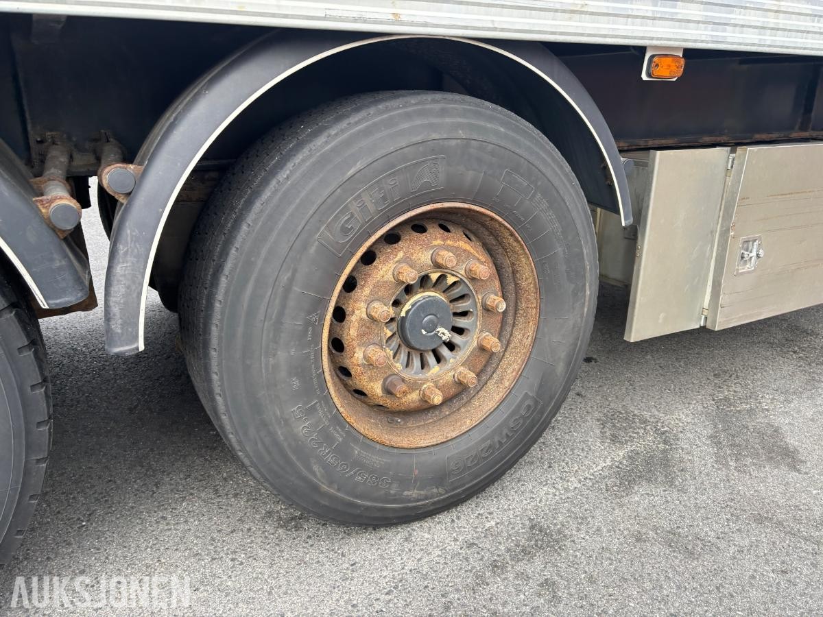 2008 Ekeri L3 skapsemitrailer, full sideåpning