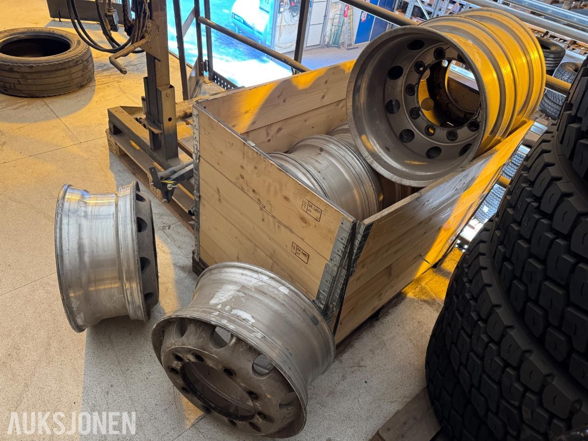 Xlite 22.5x9.00 aluminiums felger til buss / 8stk