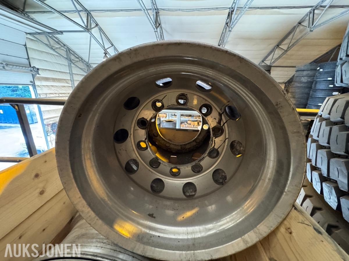 Xlite 22.5x9.00 aluminiums felger til buss / 8stk