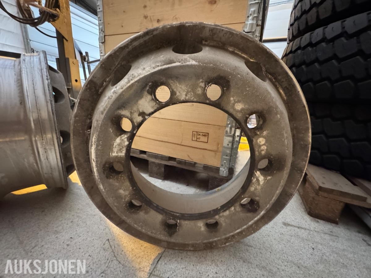Xlite 22.5x9.00 aluminiums felger til buss / 8stk