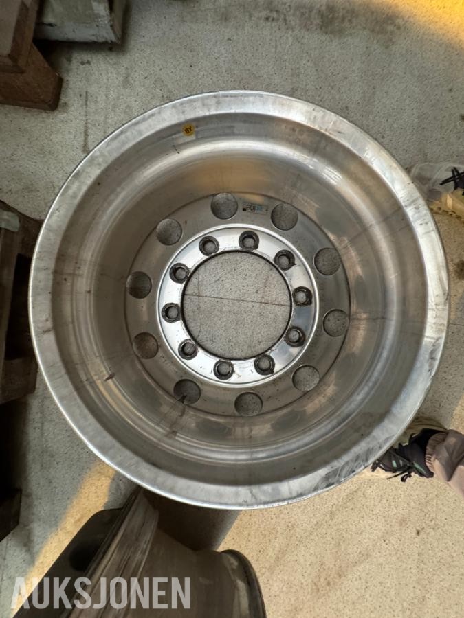 Xlite 22.5x9.00 aluminiums felger til buss / 8stk