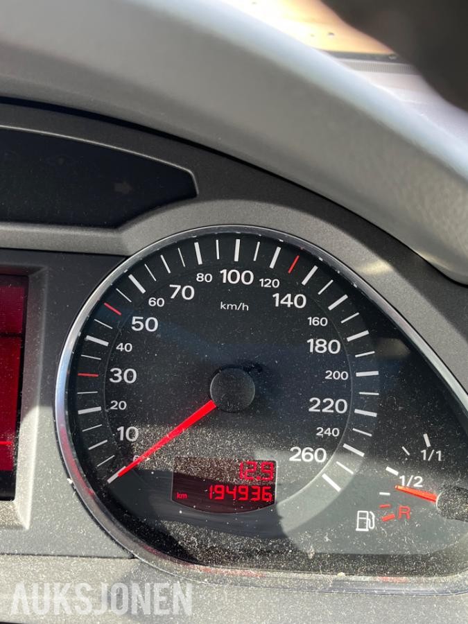 2006 Audi A6 2.4 Bensin 177HK Automat, Reparasjonsobjekt