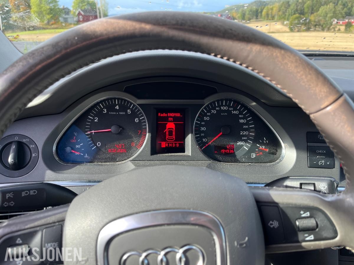 2006 Audi A6 2.4 Bensin 177HK Automat, Reparasjonsobjekt