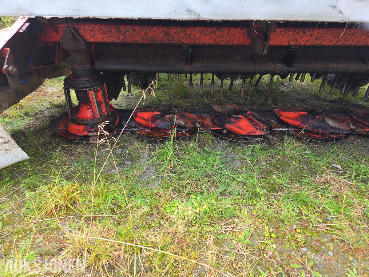 2003 Kuhn RC302 Slåmaskin