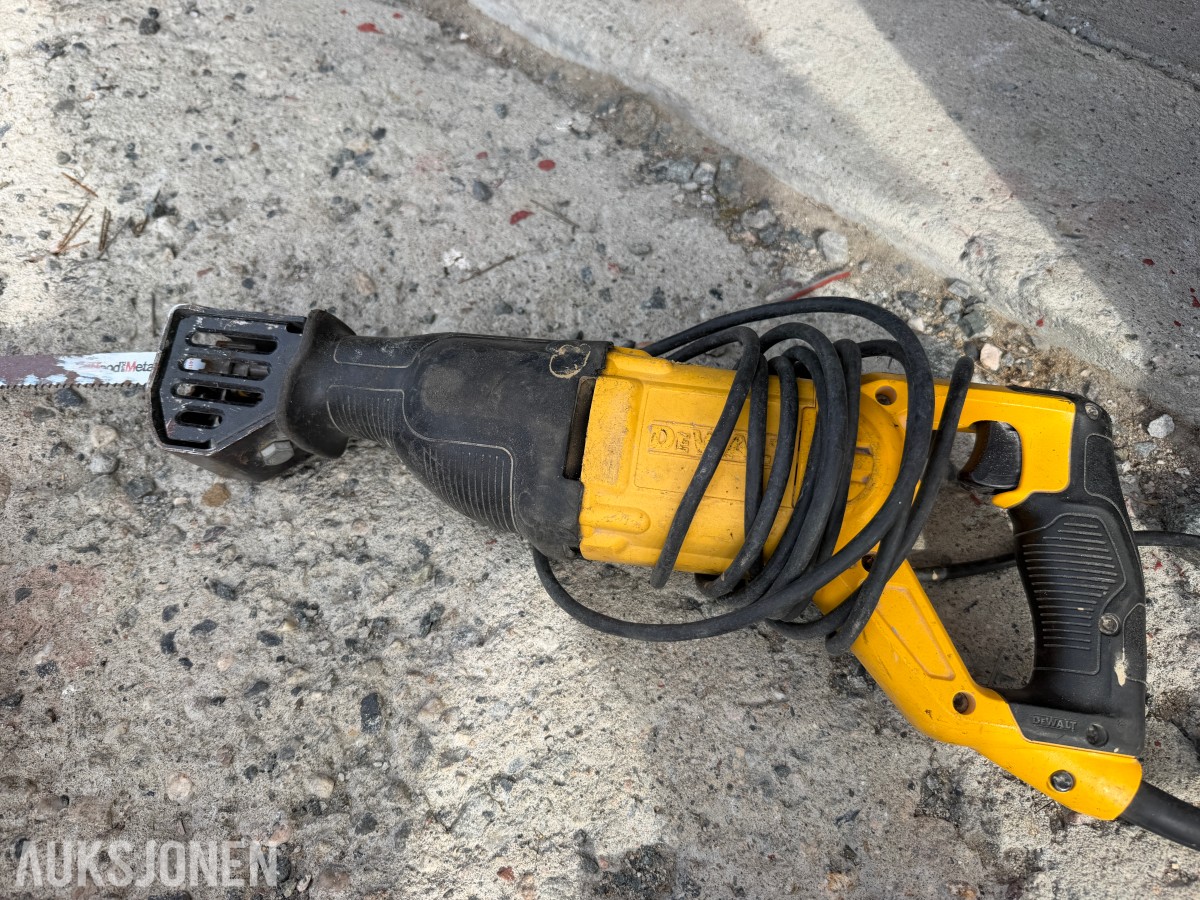 Verktøypakke - DeWalt/Paslode/Black&decker/Ryobi Bajonettsag, 2x spiker/krampepistoler, 2xløvblåsere