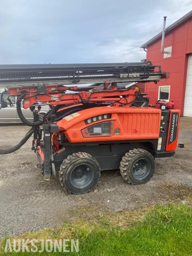 2020 Sandvik Commando DC130Ri borerigg, 2218 t, sentralsmøring, vinsj