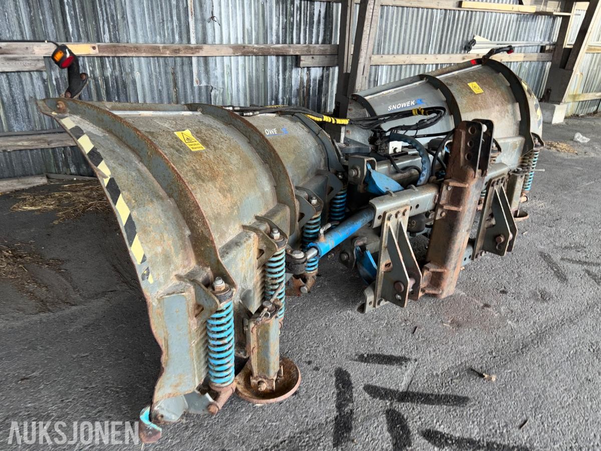 Snowek hydraulisk V-plog - 366 cm bredde, 3-punkt og Trima-feste