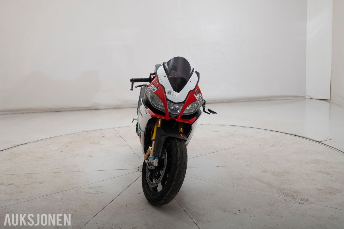2009 Aprilia RSV 1000 - 180 HK - AKRAPOVIC
