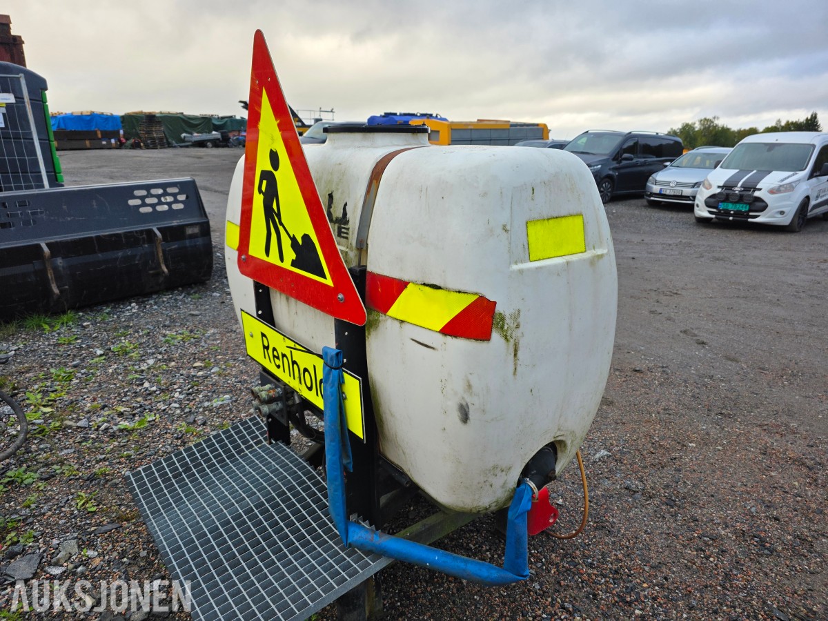 Vann tank 700 L HMV ramme/feste