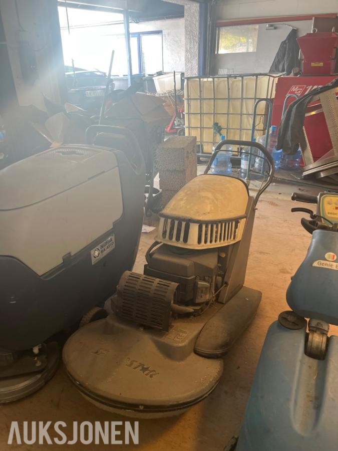 Div rengjøringsmaskiner, se bilder - ingen minstepris