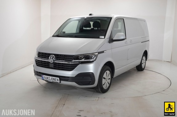2024 Volkswagen Transporter 2,0 TDI 150 HK 4MOTION AUT ACC HENGERFESTE LED VARMER KAMERA 