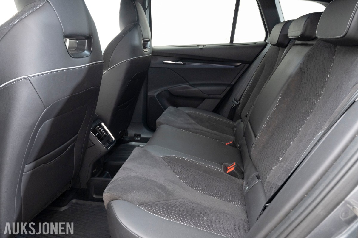 2023 Skoda ENYAQ iV80X 4X4 HENGERFESTE ACC MATRIX KAMERA PARKASSIST