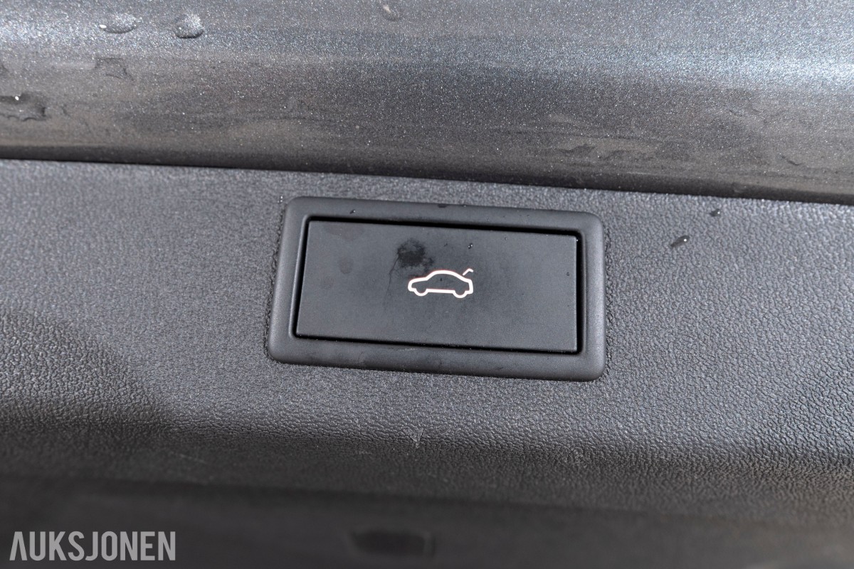 2023 Skoda ENYAQ iV80X 4X4 HENGERFESTE ACC MATRIX KAMERA PARKASSIST