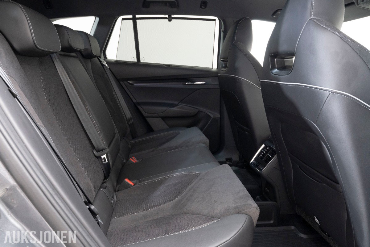 2023 Skoda ENYAQ iV80X 4X4 HENGERFESTE ACC MATRIX KAMERA PARKASSIST