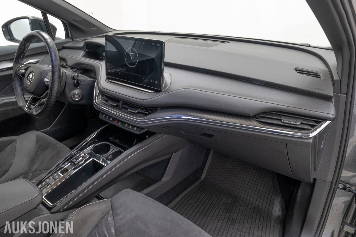 2023 Skoda ENYAQ iV80X 4X4 HENGERFESTE ACC MATRIX KAMERA PARKASSIST