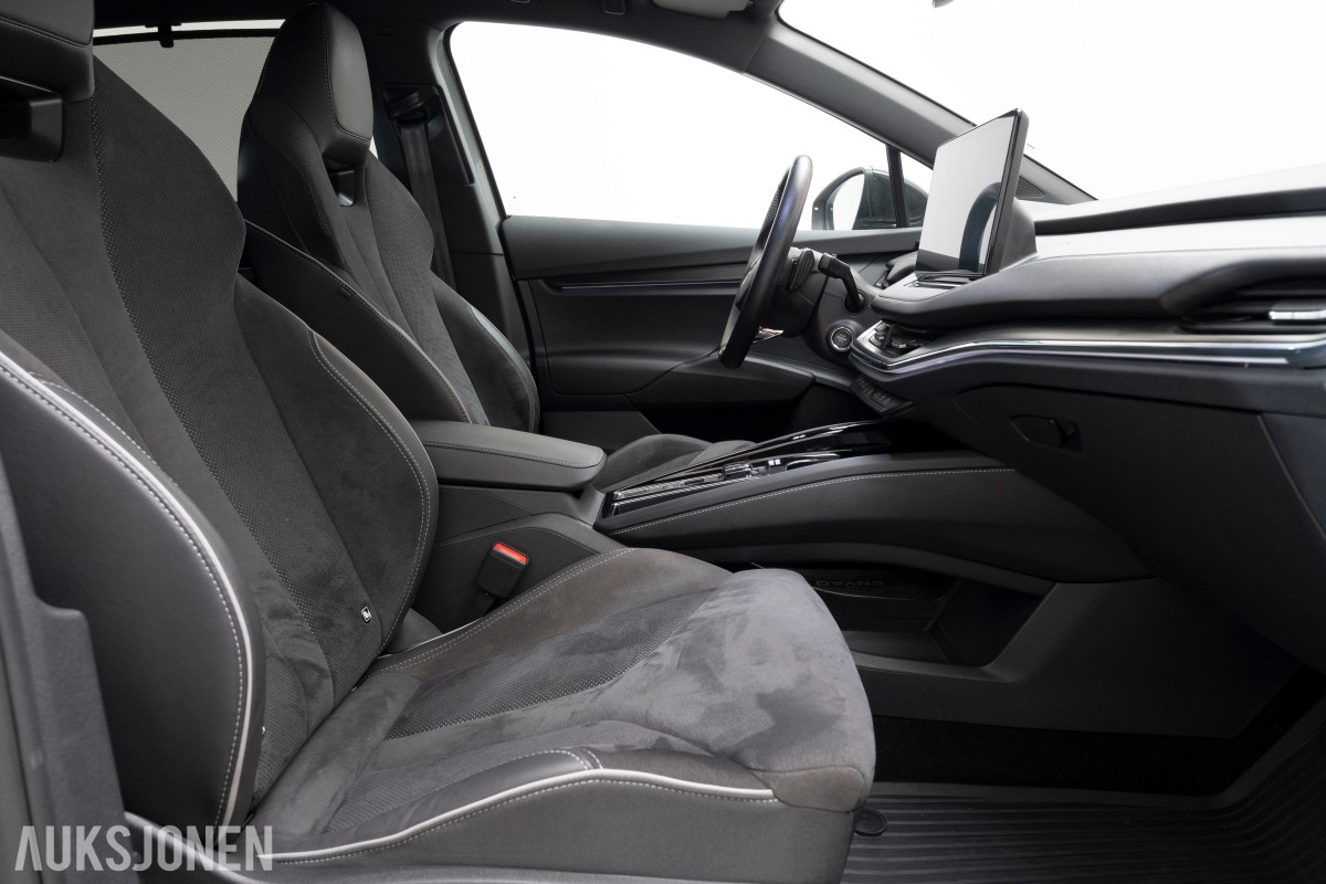 2023 Skoda ENYAQ iV80X 4X4 HENGERFESTE ACC MATRIX KAMERA PARKASSIST