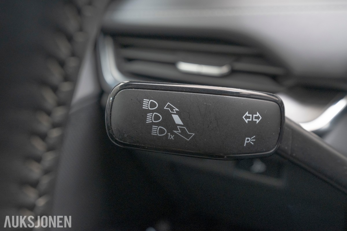 2023 Skoda ENYAQ iV80X 4X4 HENGERFESTE ACC MATRIX KAMERA PARKASSIST