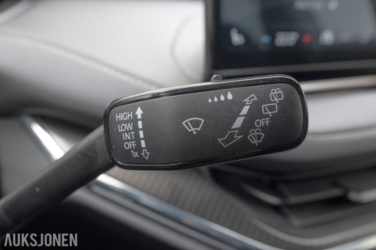 2023 Skoda ENYAQ iV80X 4X4 HENGERFESTE ACC MATRIX KAMERA PARKASSIST