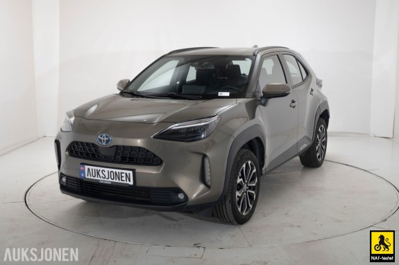 2022 Toyota Yaris Cross 1,5 Hybrid AWD ACC KAMERA LED OPPVARMET RATT