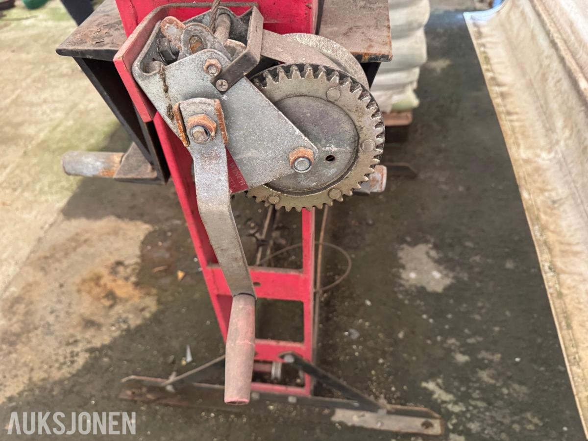 Hydraulisk verkstedpresse 50 tonn