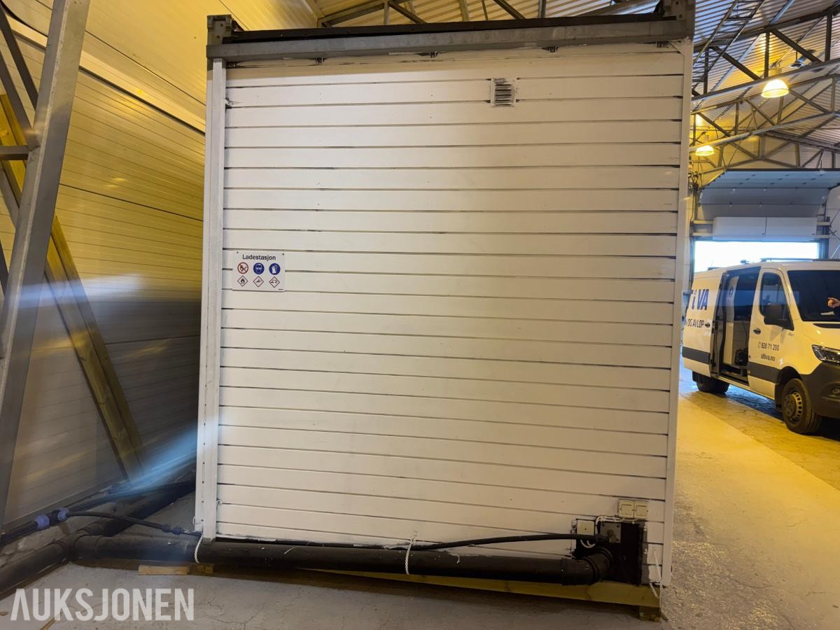 Mannskapsbrakke - garderobebrakke med dusj, toaletter og vaskerenne – 3-fas