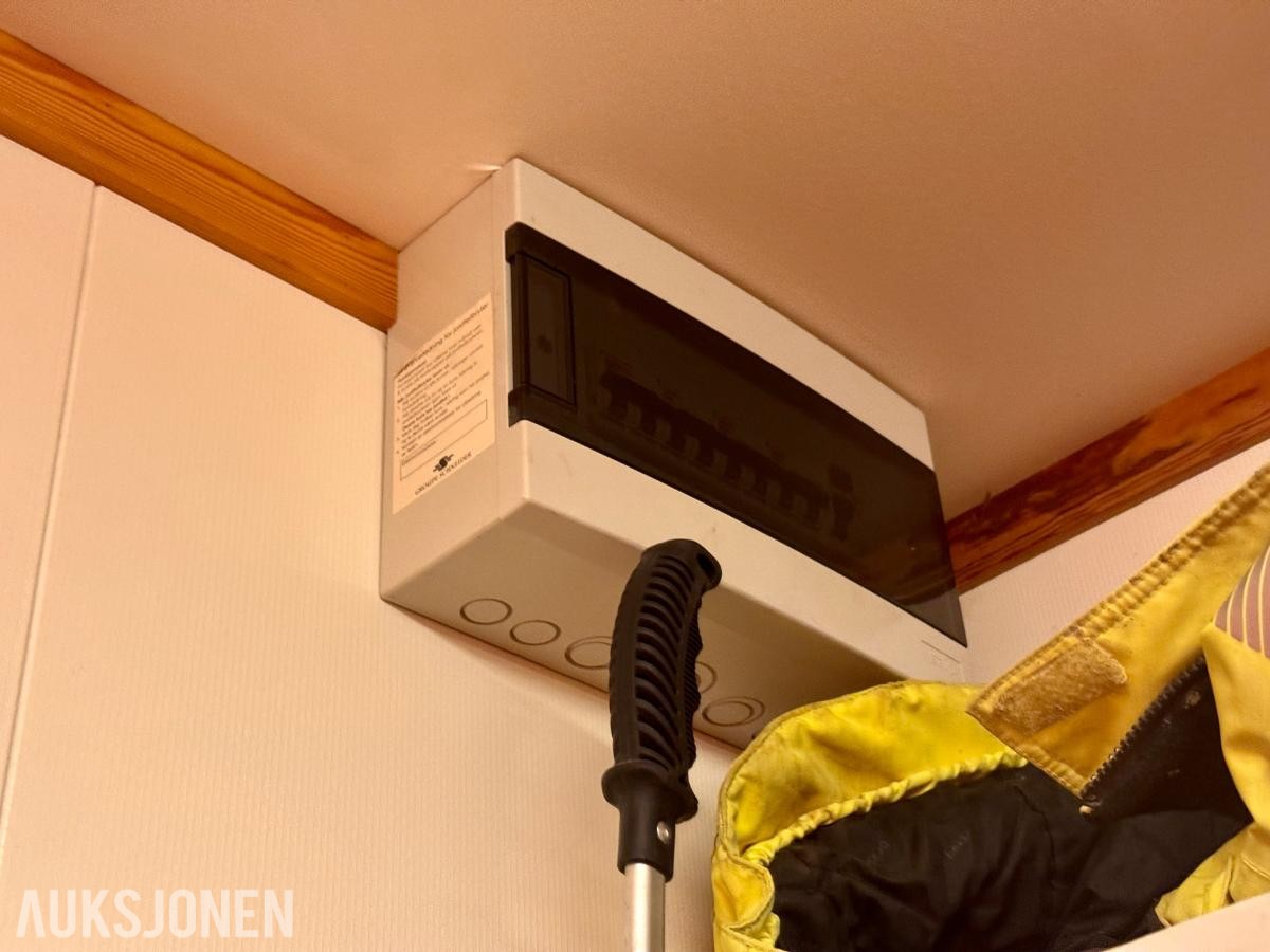 Mannskapsbrakke - garderobebrakke med dusj, toaletter og vaskerenne – 3-fas