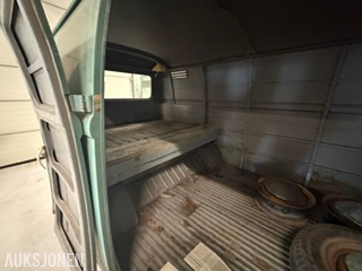 Volkswagen T1 Split Panel 1963 – originalpreget klassiker med flott patina