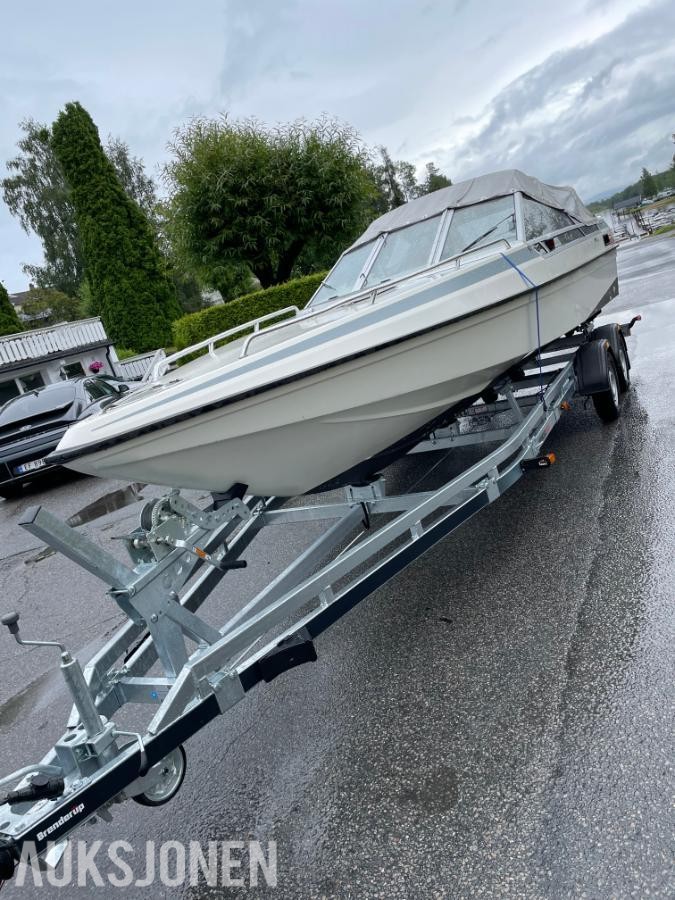 1987 Infra 727 V8 small block med brenderup henger