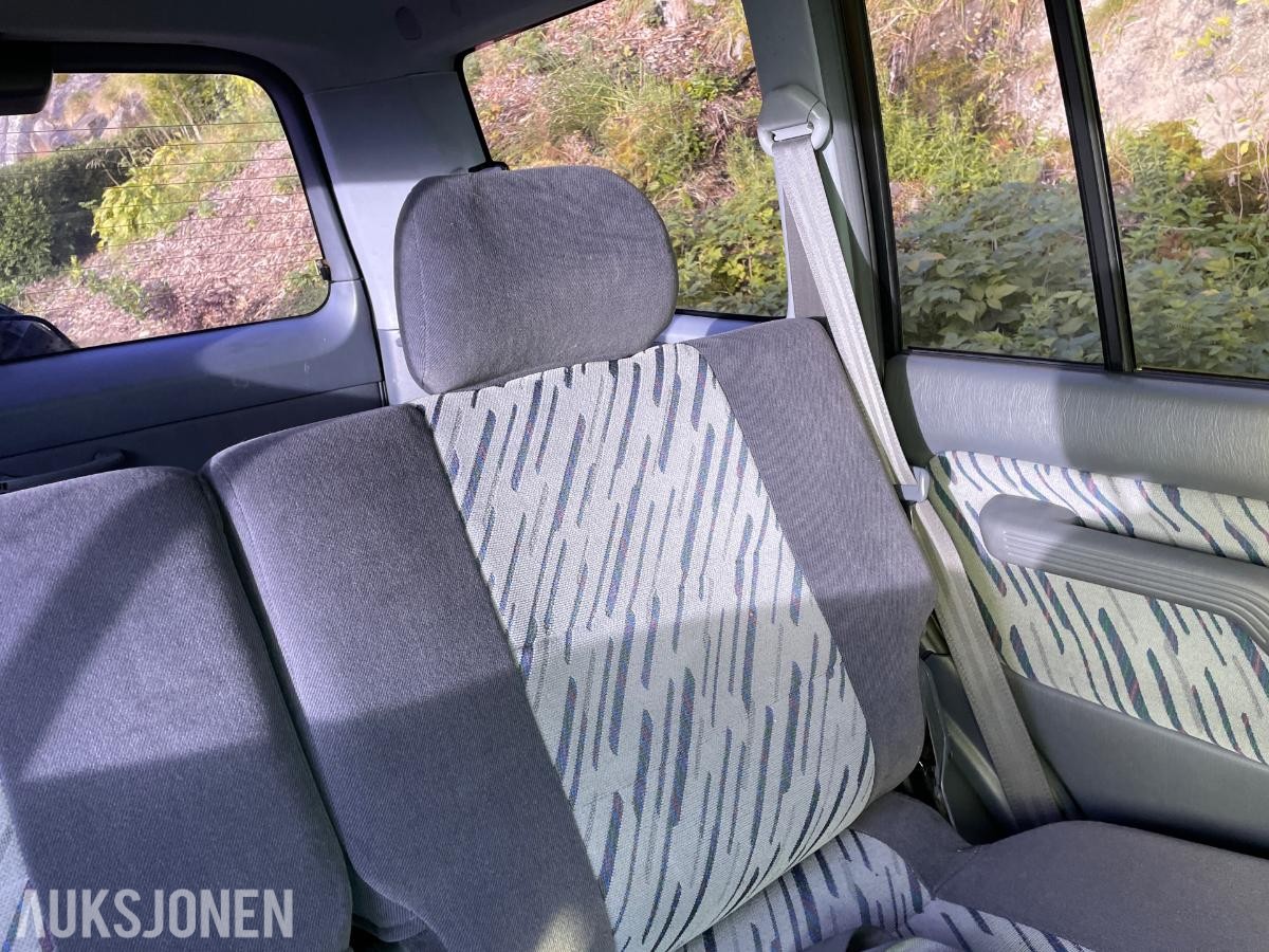 1999 TOYOTA LAND CRUISER 3.0D 125HK 4WD REP.OBJEKT/DELEBIL EU-OK 09.27 KUFANGER